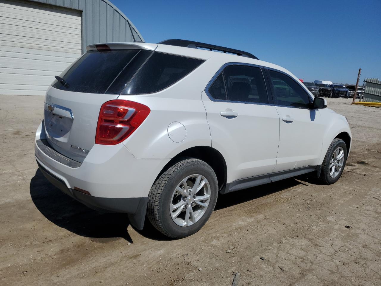 2016 CHEVROLET EQUINOX LT - Image 3