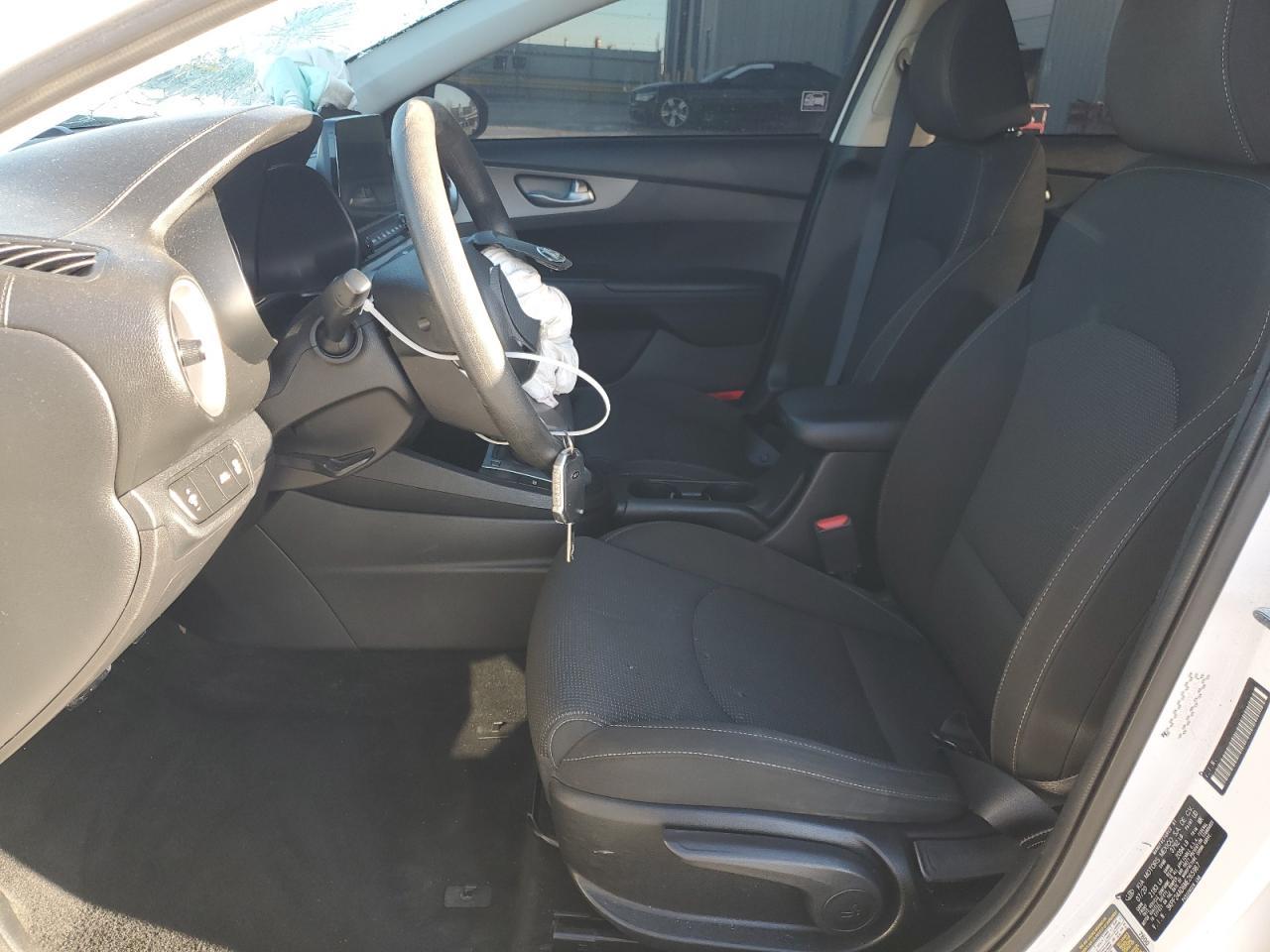 2021 KIA FORTE FE - Фото 7