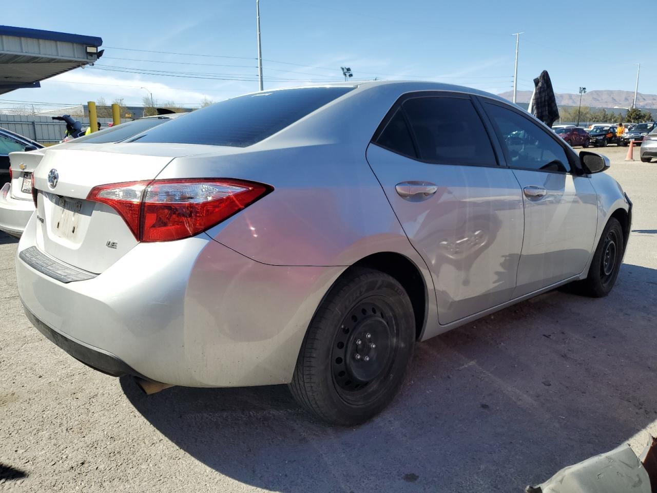 2015 TOYOTA COROLLA L - Image 3