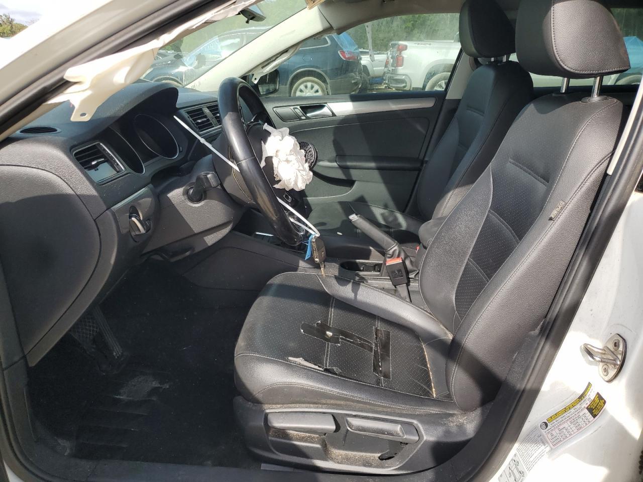 2017 VOLKSWAGEN JETTA SE - Image 7