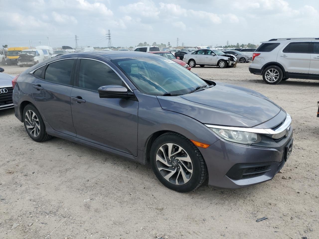 2018 HONDA CIVIC EX - Image 4