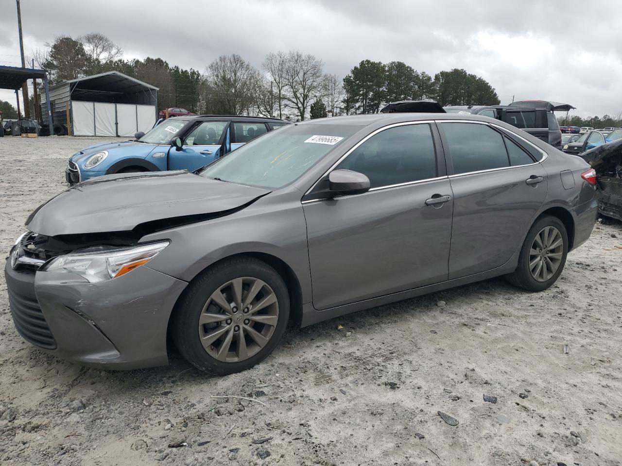 2015 TOYOTA CAMRY LE