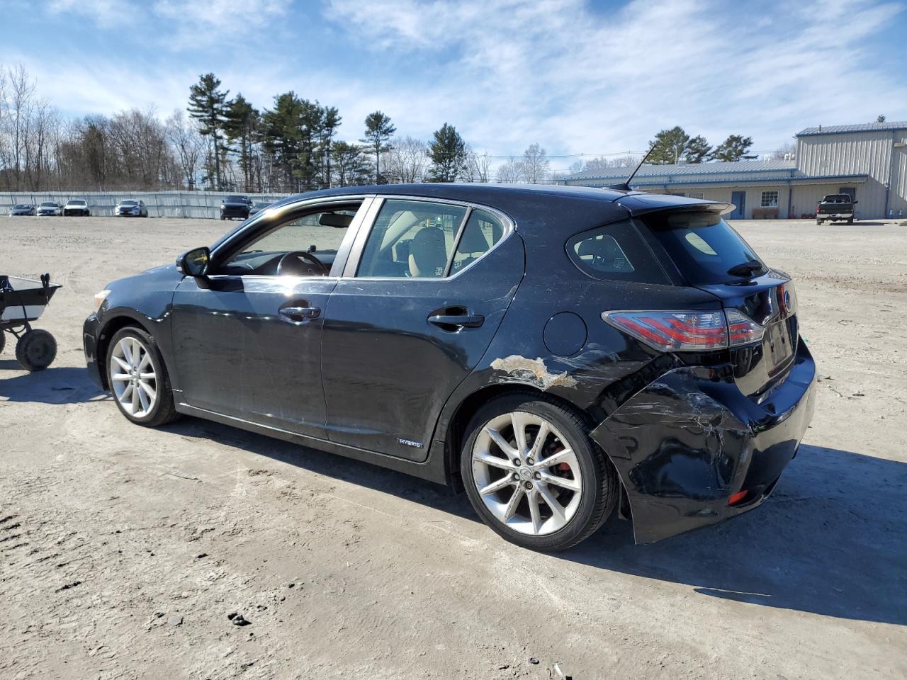 2011 LEXUS CT 200 - Image 2