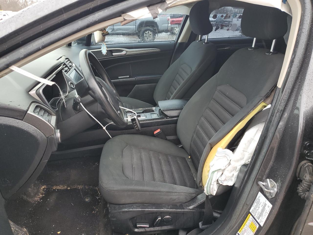 2017 FORD FUSION SE - Image 7