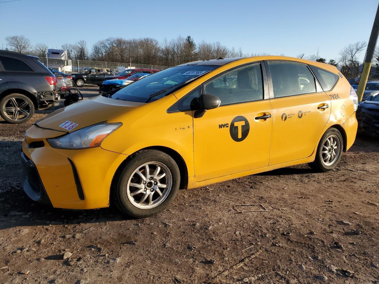 2016 TOYOTA PRIUS V
