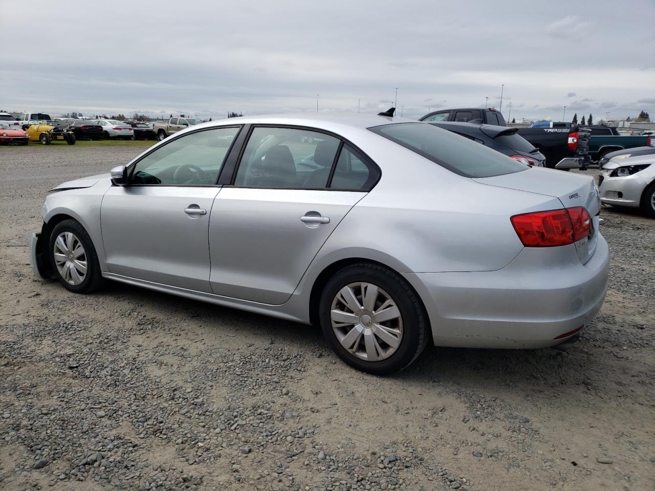 2014 VOLKSWAGEN JETTA SE - Image 2