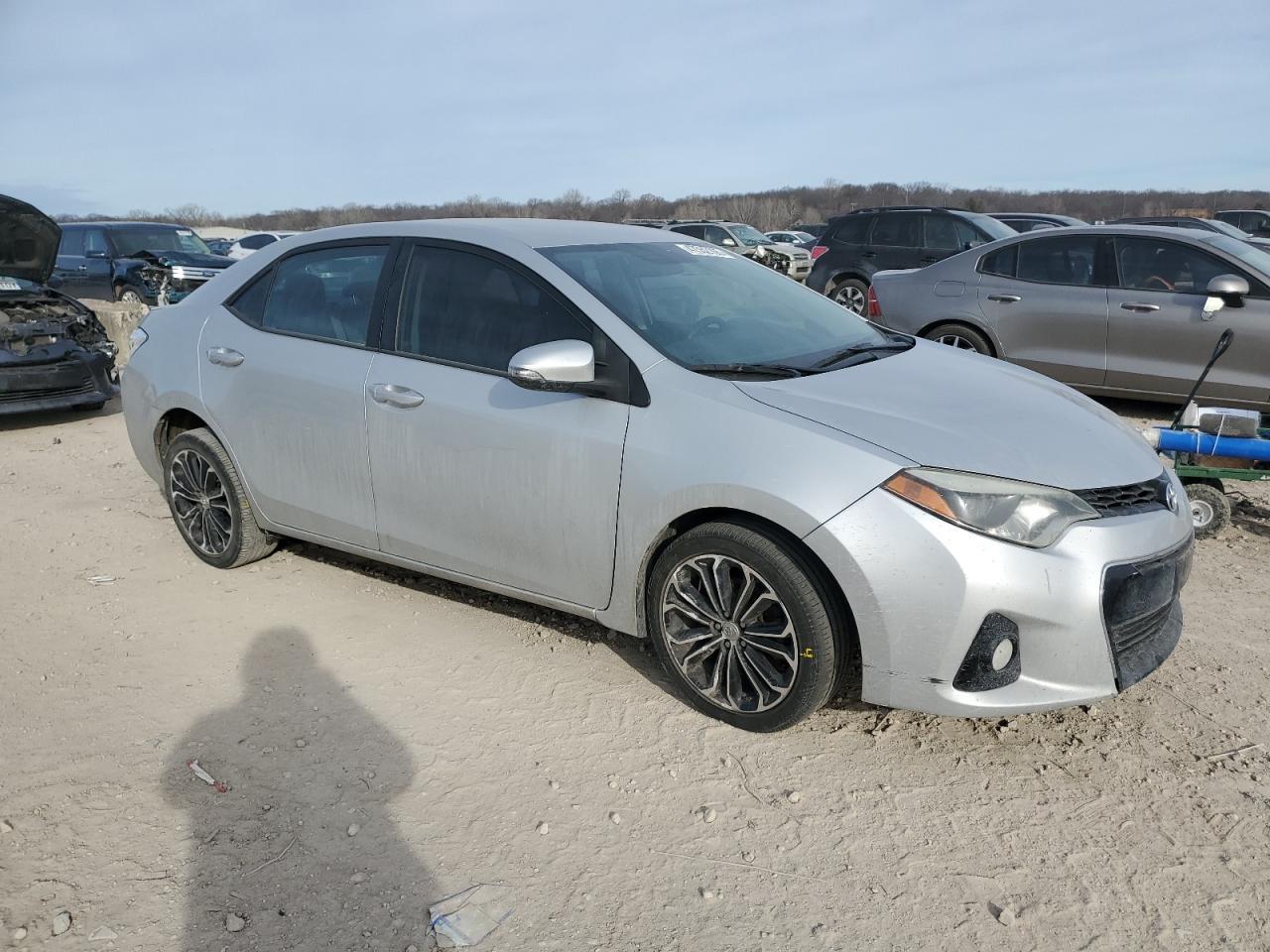 2015 TOYOTA COROLLA L - Image 4