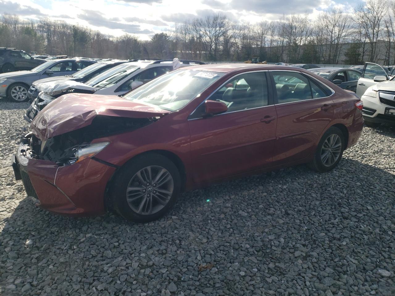 2016 TOYOTA CAMRY LE