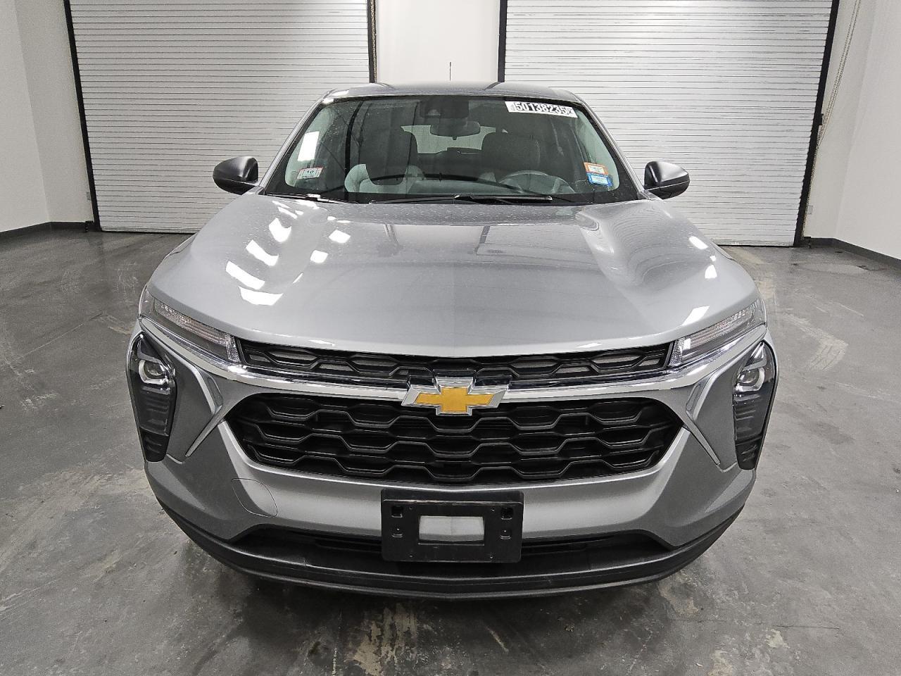 2024 CHEVROLET TRAX LS - Image 5
