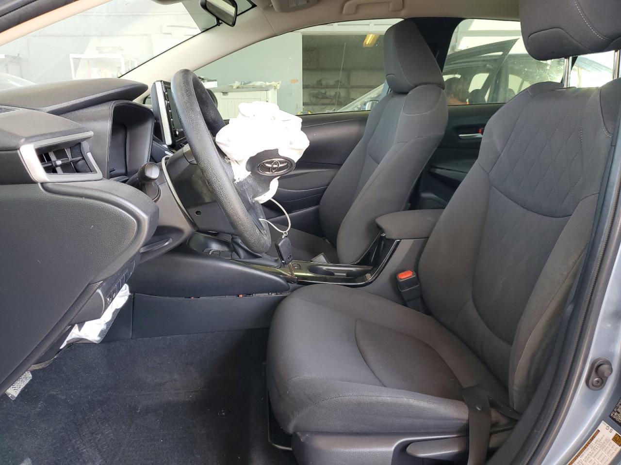 2021 TOYOTA COROLLA LE - Фото 7