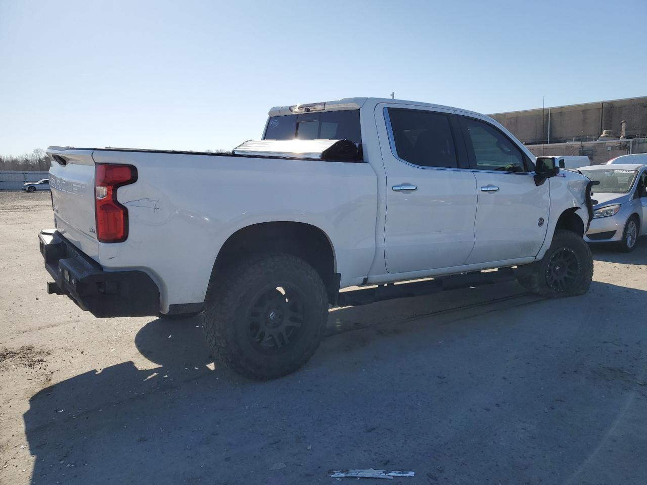 2019 CHEVROLET SILVERADO - Image 3
