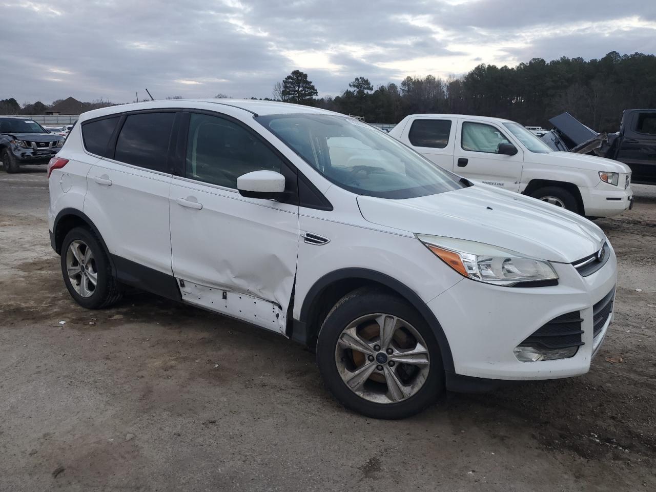 2015 FORD ESCAPE SE - Image 4