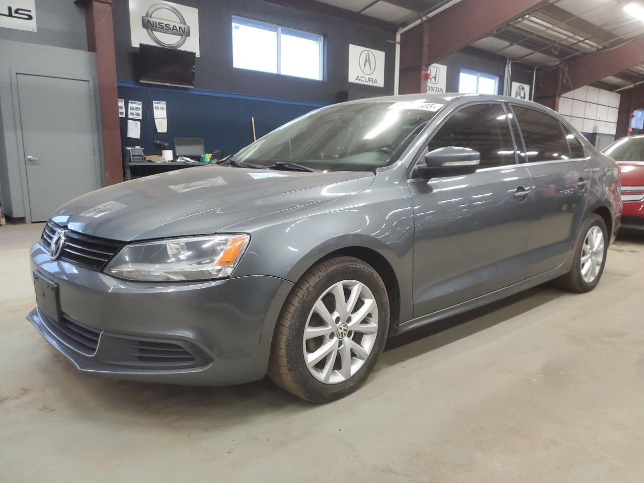 2014 VOLKSWAGEN JETTA SE