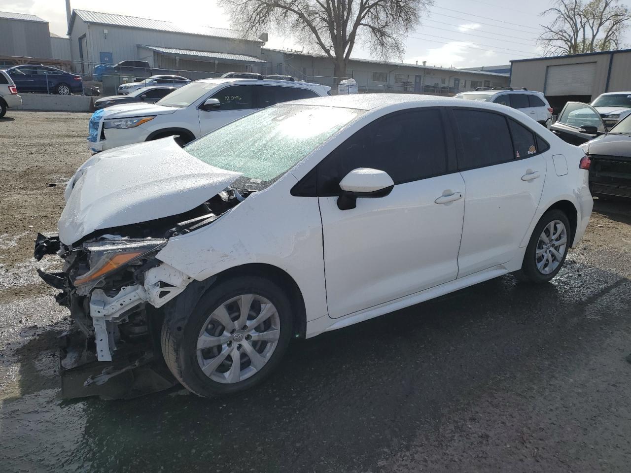 2022 TOYOTA COROLLA LE