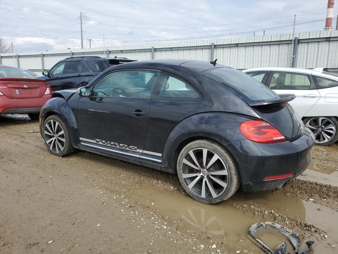 2012 VOLKSWAGEN BEETLE TUR - Фото 2