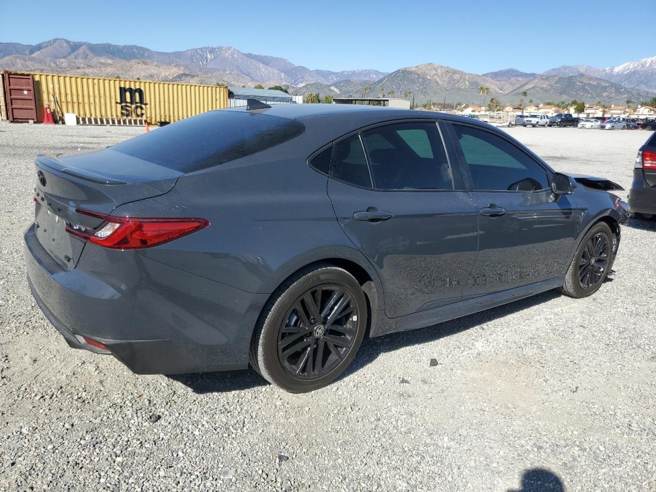 2025 TOYOTA CAMRY XSE - Фото 3