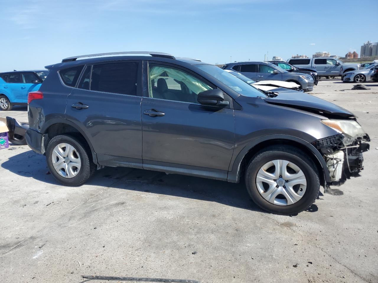 2014 TOYOTA RAV4 LE - Image 4