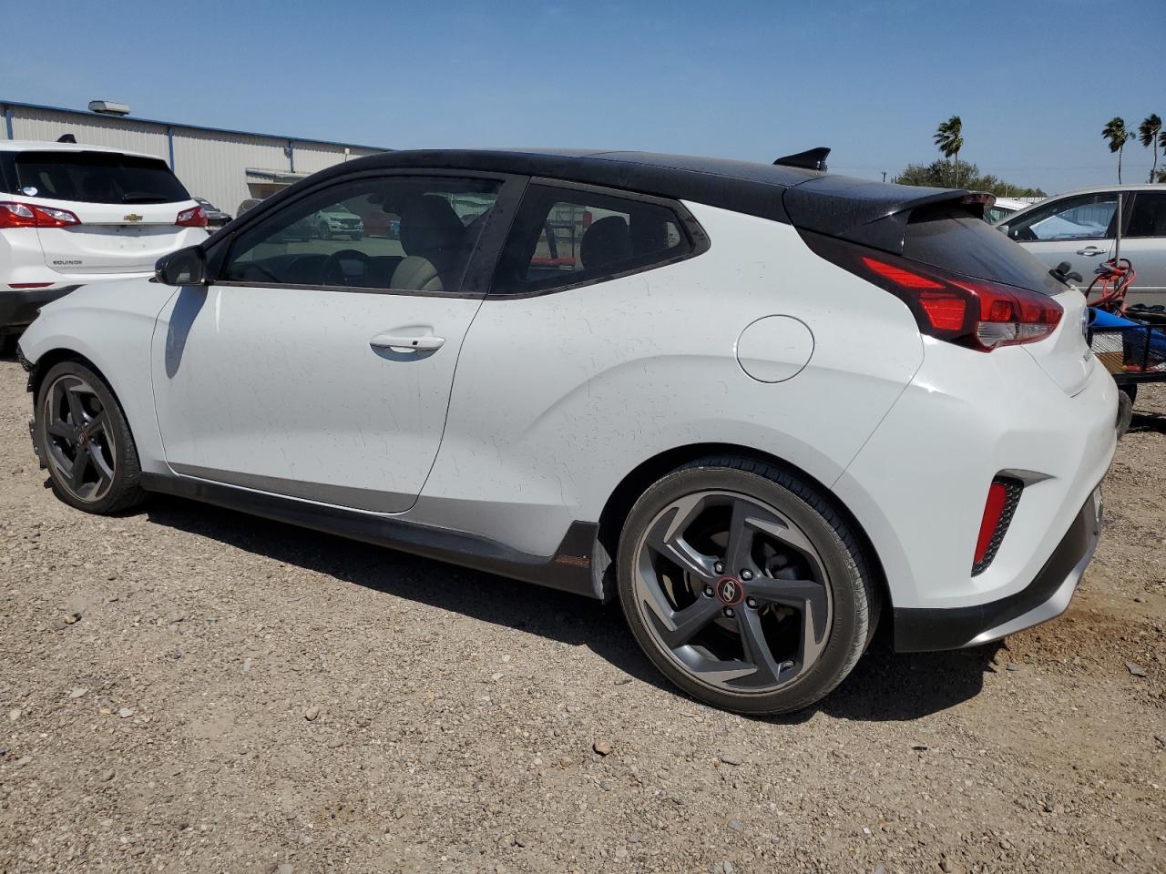 2019 HYUNDAI VELOSTER T - Фото 2