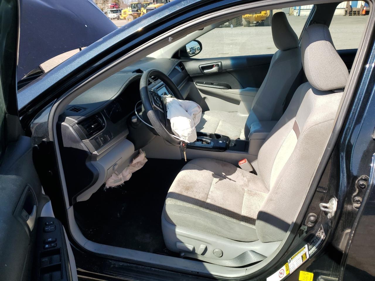 2013 TOYOTA CAMRY L - Image 7