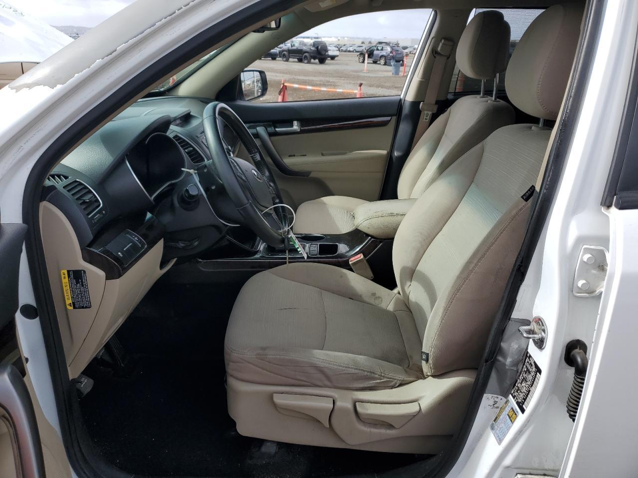 2014 KIA SORENTO LX - Фото 7
