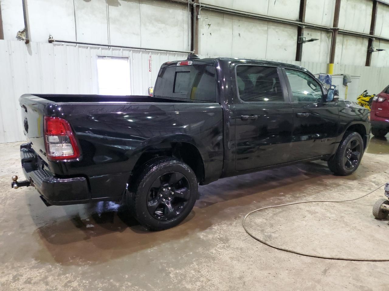 2019 RAM 1500 BIG H - Фото 3