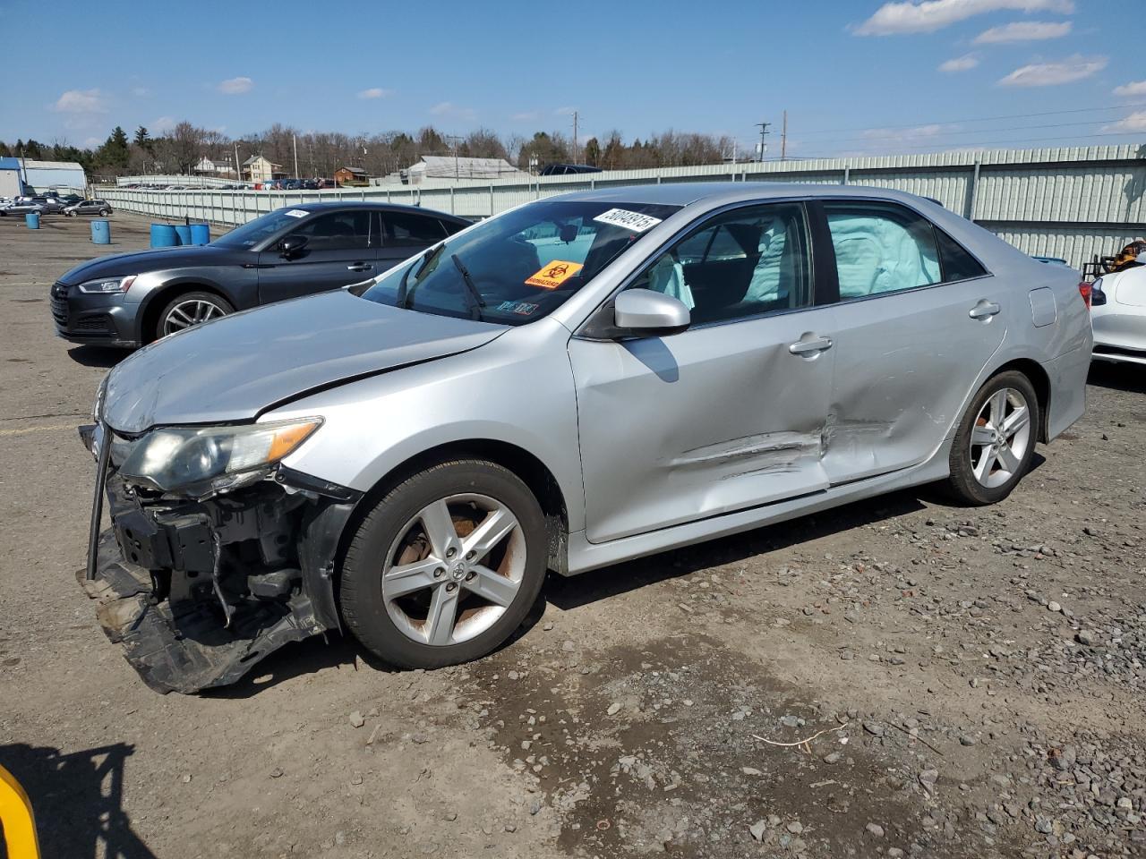 2014 TOYOTA CAMRY L