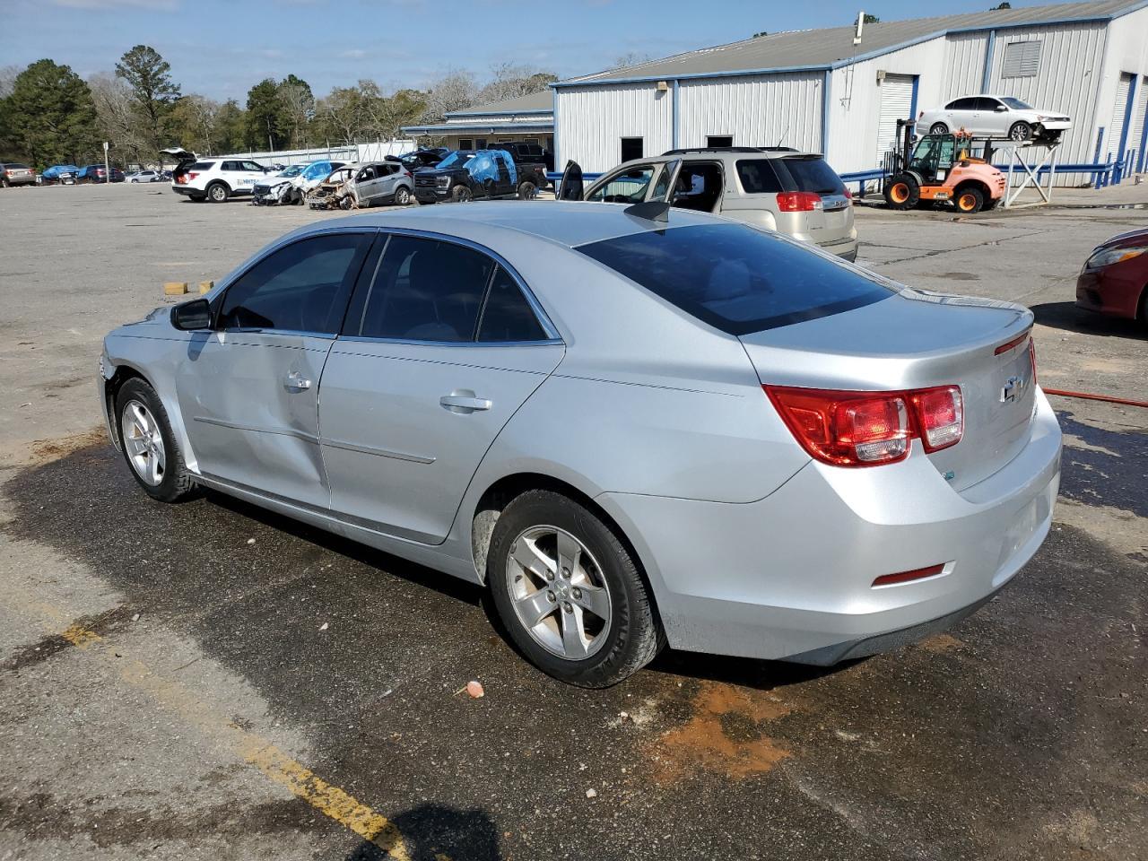 2015 CHEVROLET MALIBU LS - Image 2