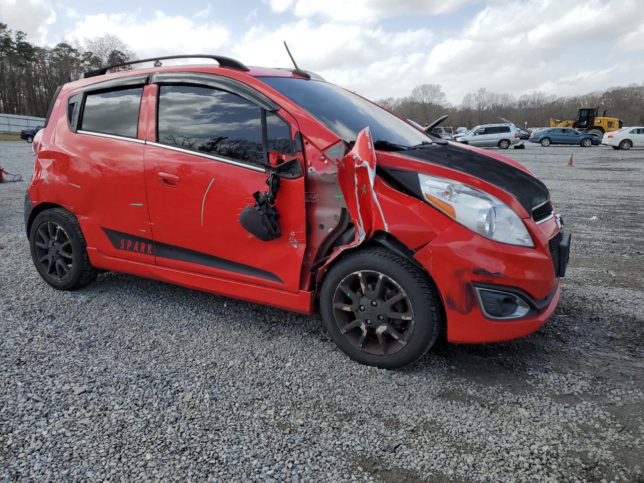 2014 CHEVROLET SPARK 2LT - Фото 4