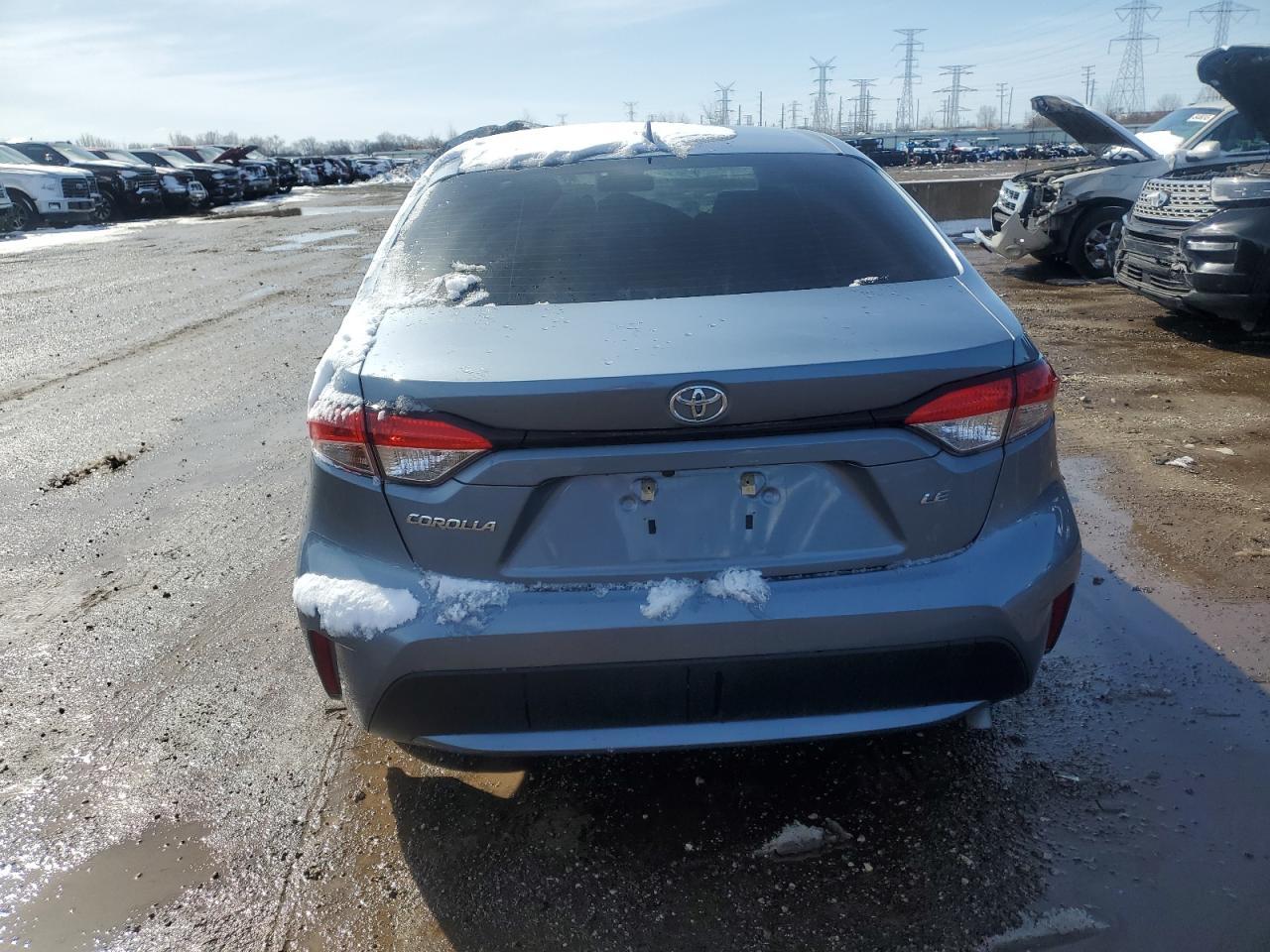 2021 TOYOTA COROLLA LE - Фото 6