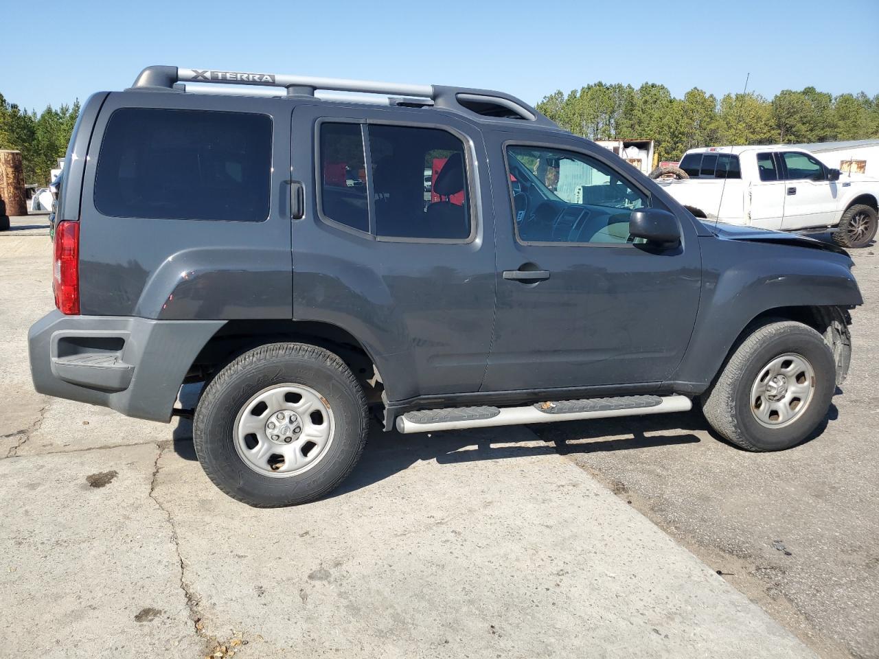 2015 NISSAN XTERRA X - Фото 3