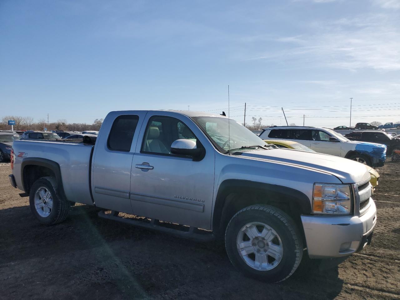 2012 CHEVROLET SILVERADO - Фото 4