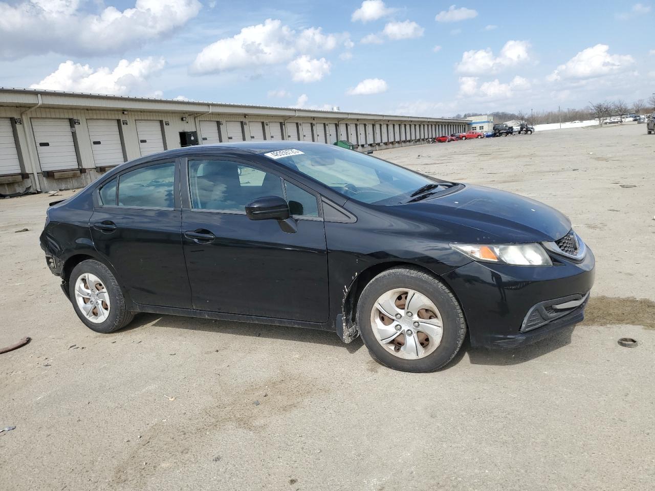 2015 HONDA CIVIC LX - Image 4