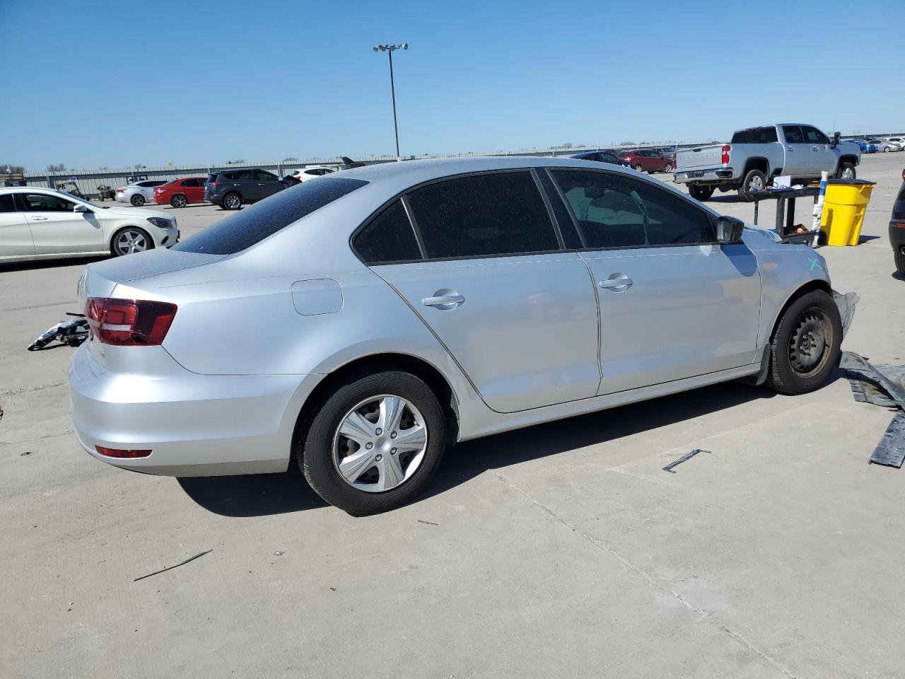 2016 VOLKSWAGEN JETTA S - Image 3