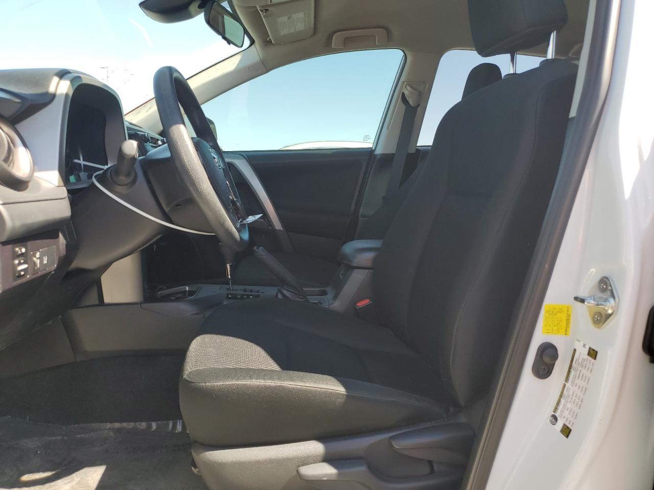 2018 TOYOTA RAV4 LE - Image 7