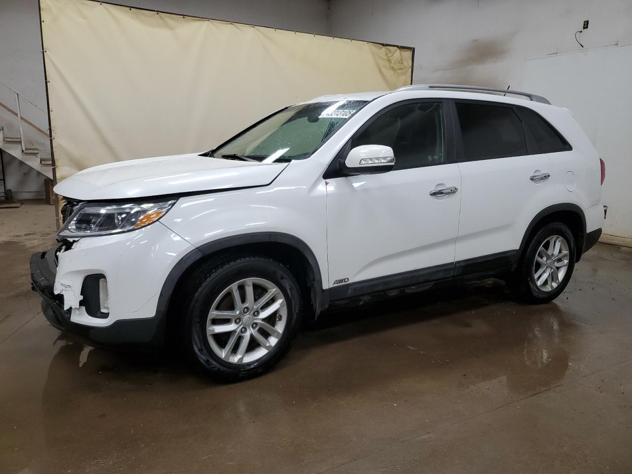 2014 KIA SORENTO LX