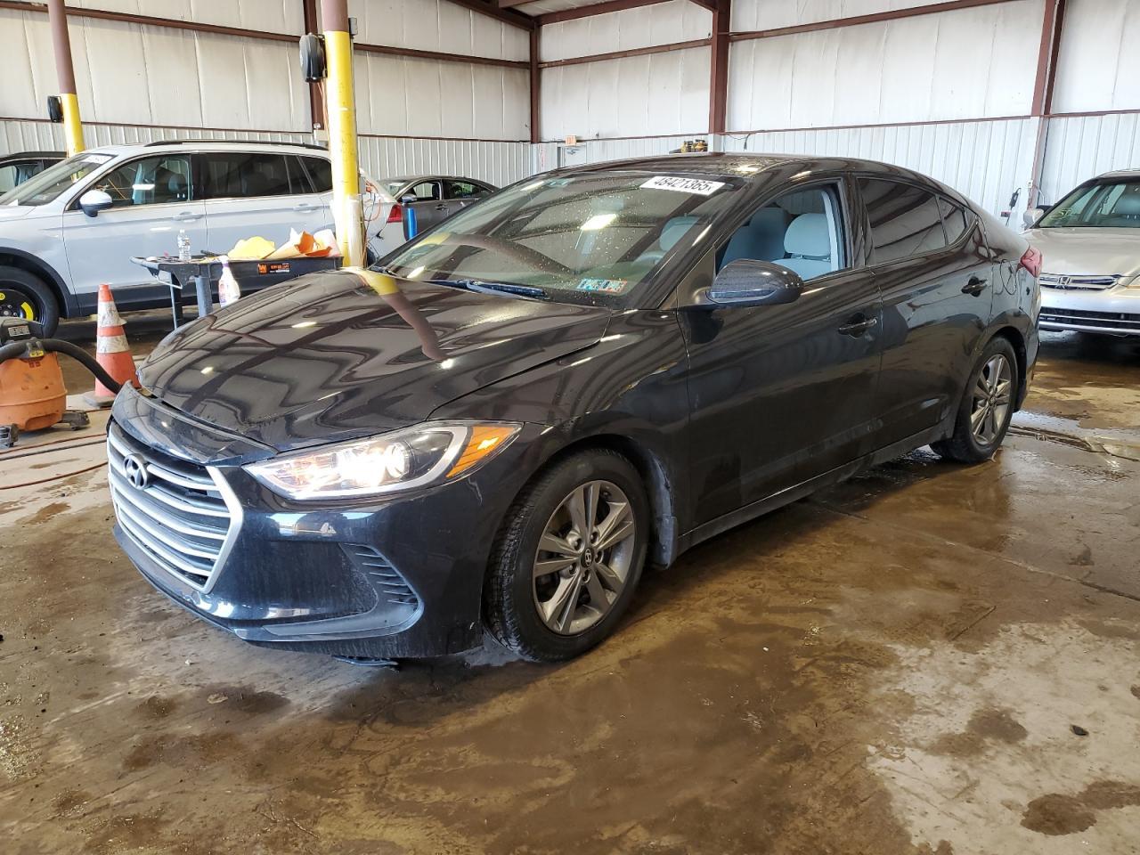 2018 HYUNDAI ELANTRA SE