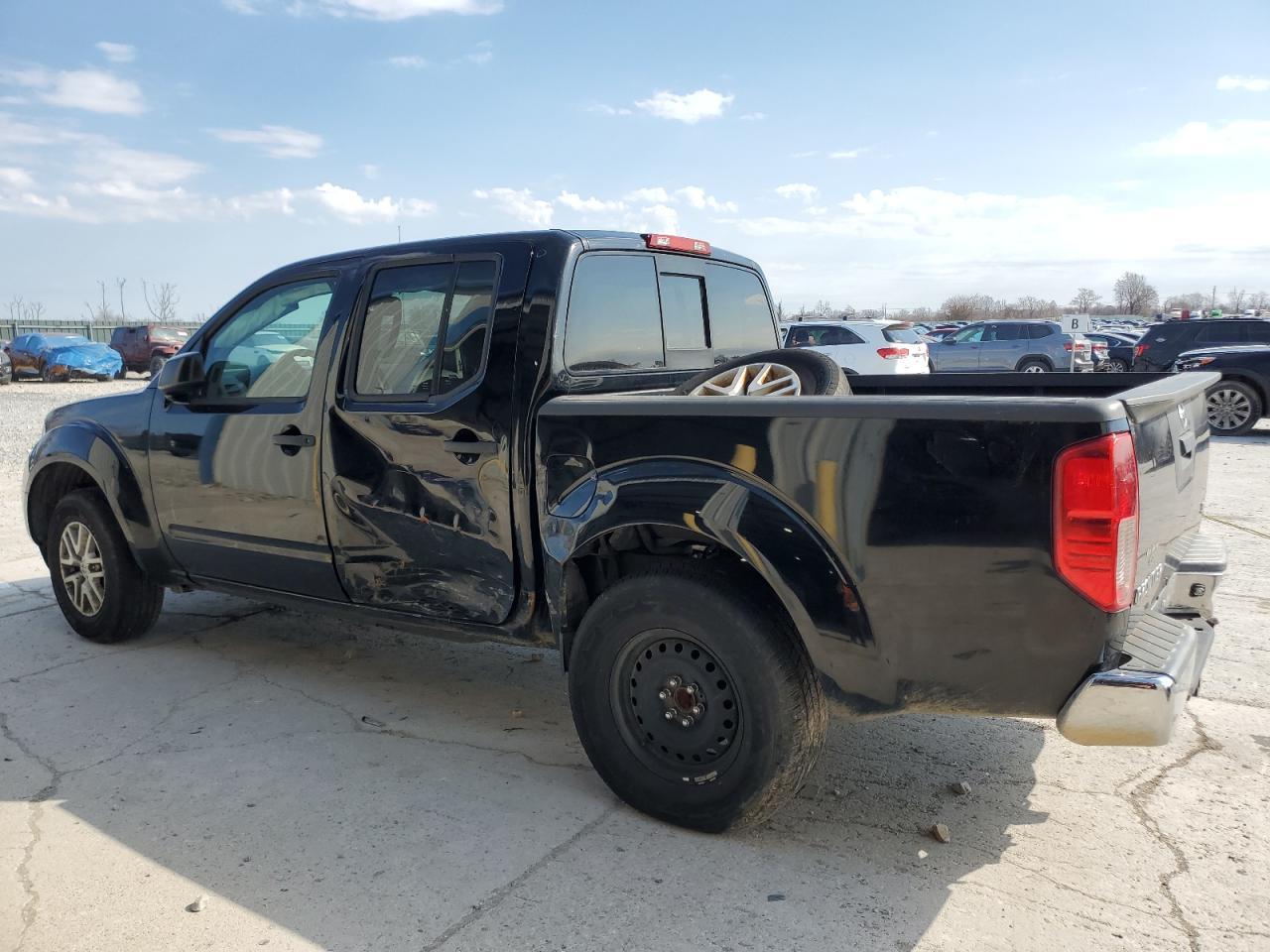 2019 NISSAN FRONTIER S - Фото 2