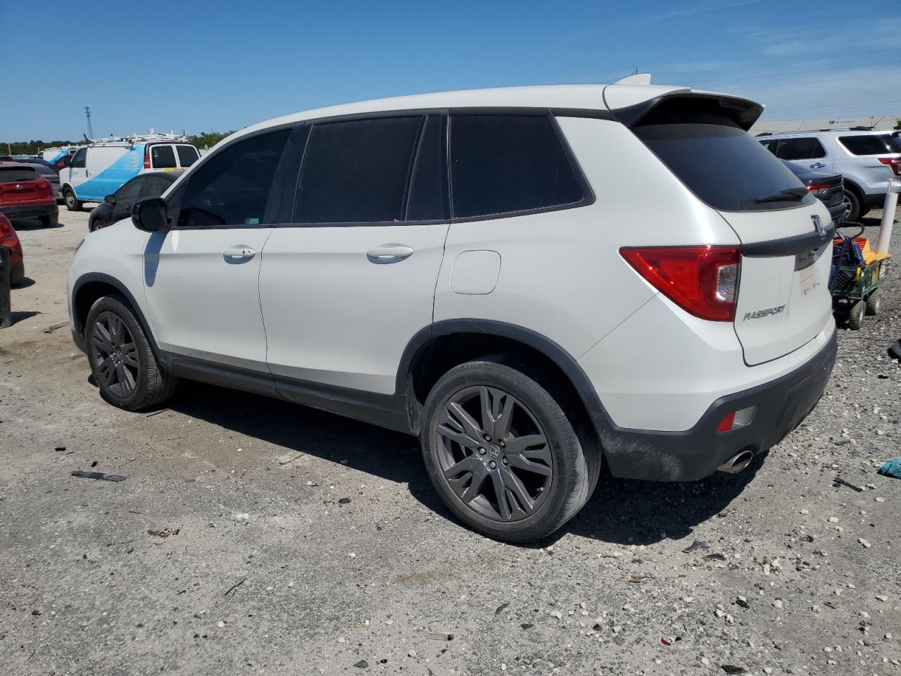 2021 HONDA PASSPORT E - Фото 2