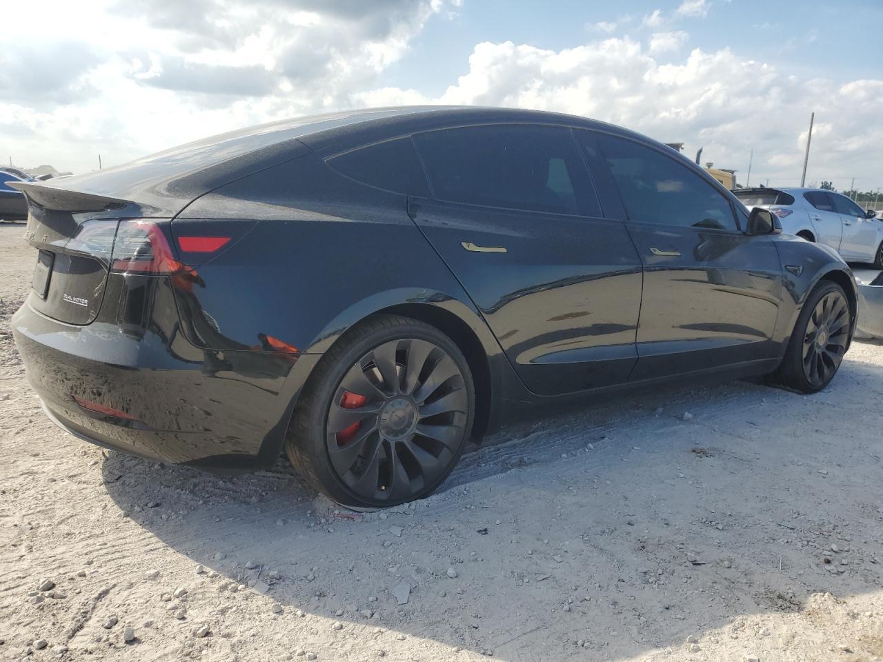 2023 TESLA MODEL 3 - Фото 3