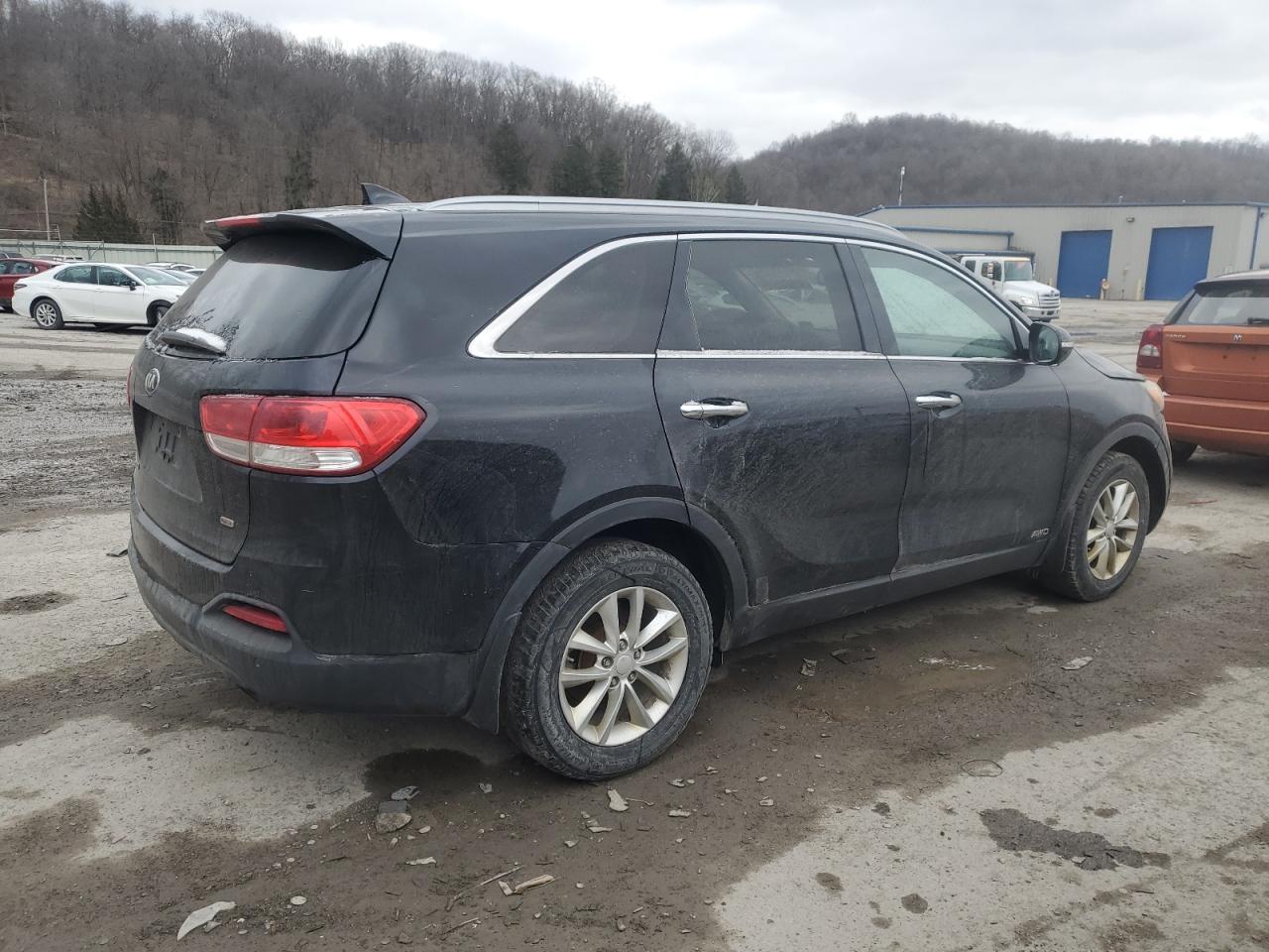 2016 KIA SORENTO LX - Image 3
