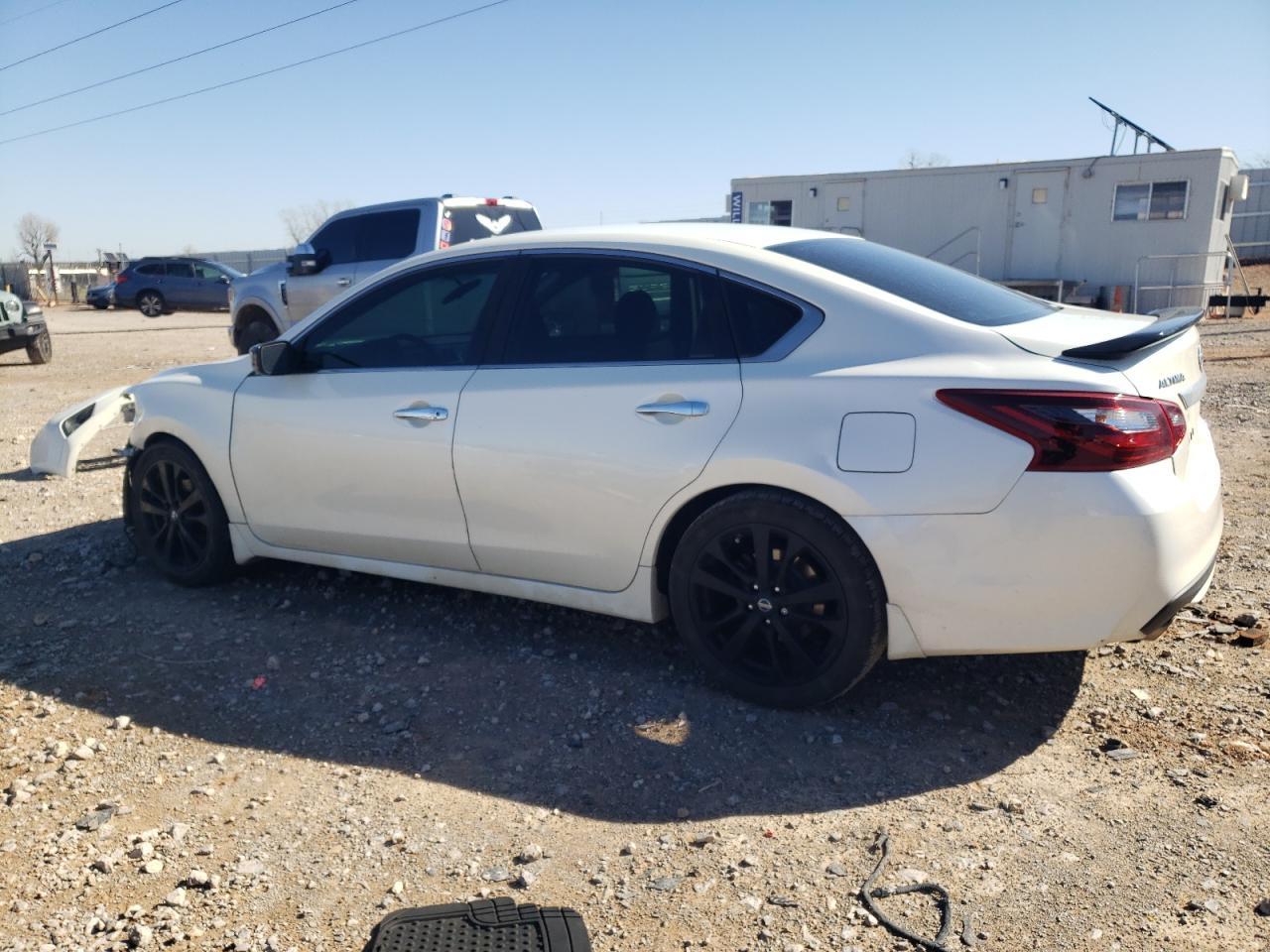 2017 NISSAN ALTIMA 2.5 - Image 2