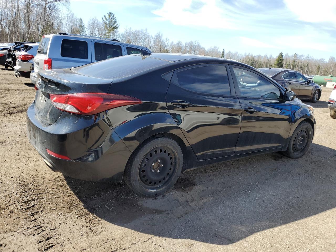 2015 HYUNDAI ELANTRA SE - Фото 3