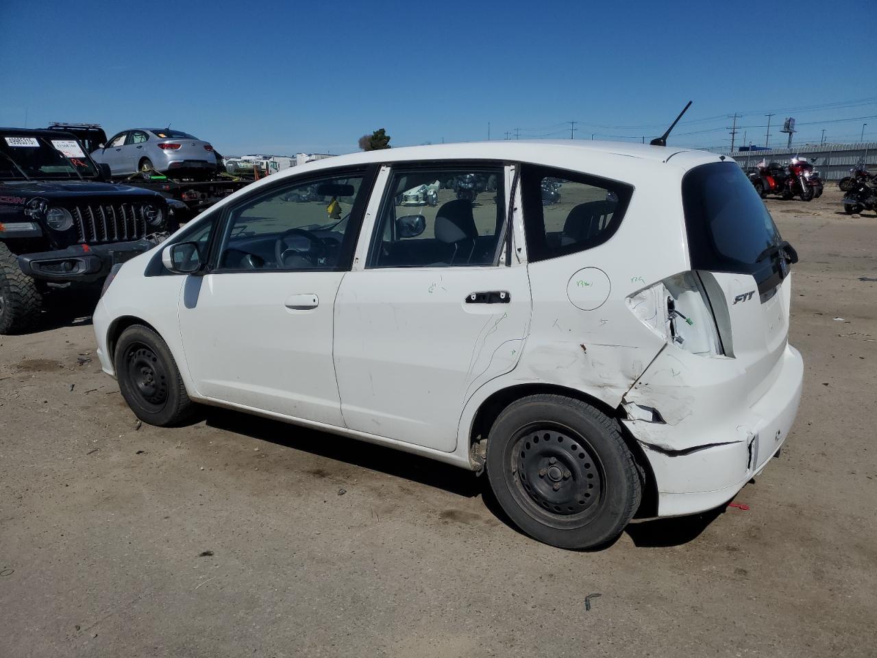 2013 HONDA FIT - Image 2