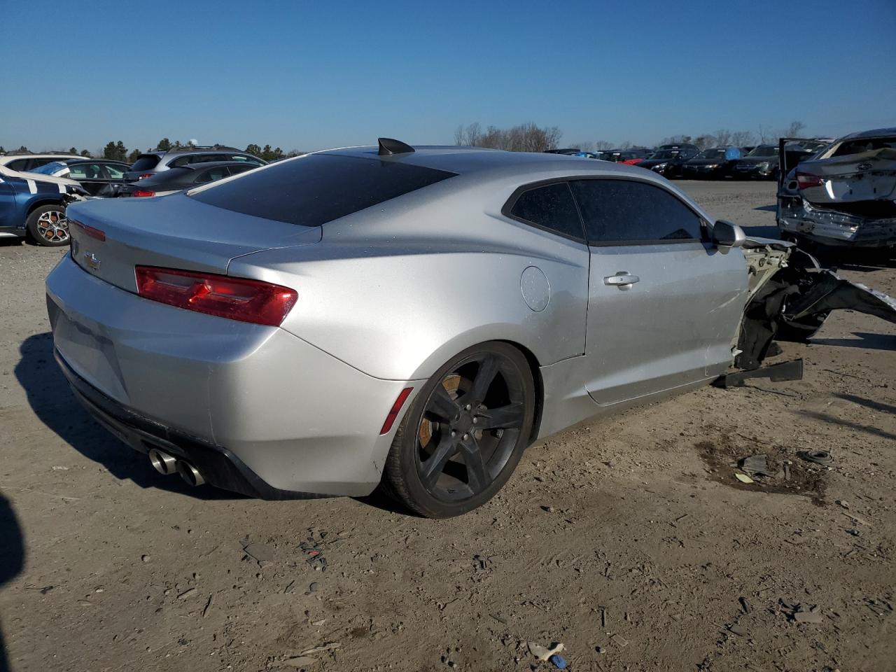 2018 CHEVROLET CAMARO LT - Image 3