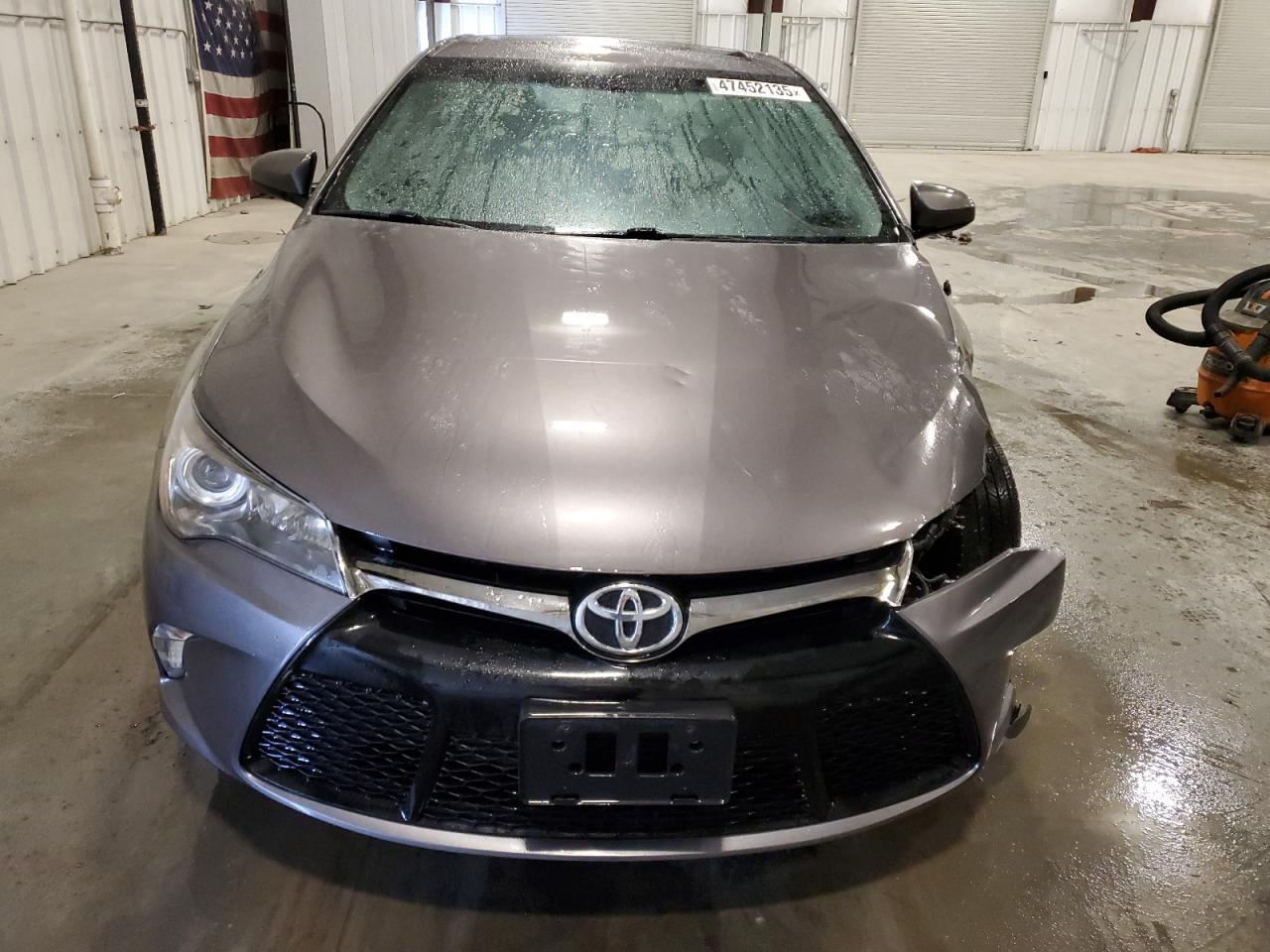 2017 TOYOTA CAMRY LE - Фото 5