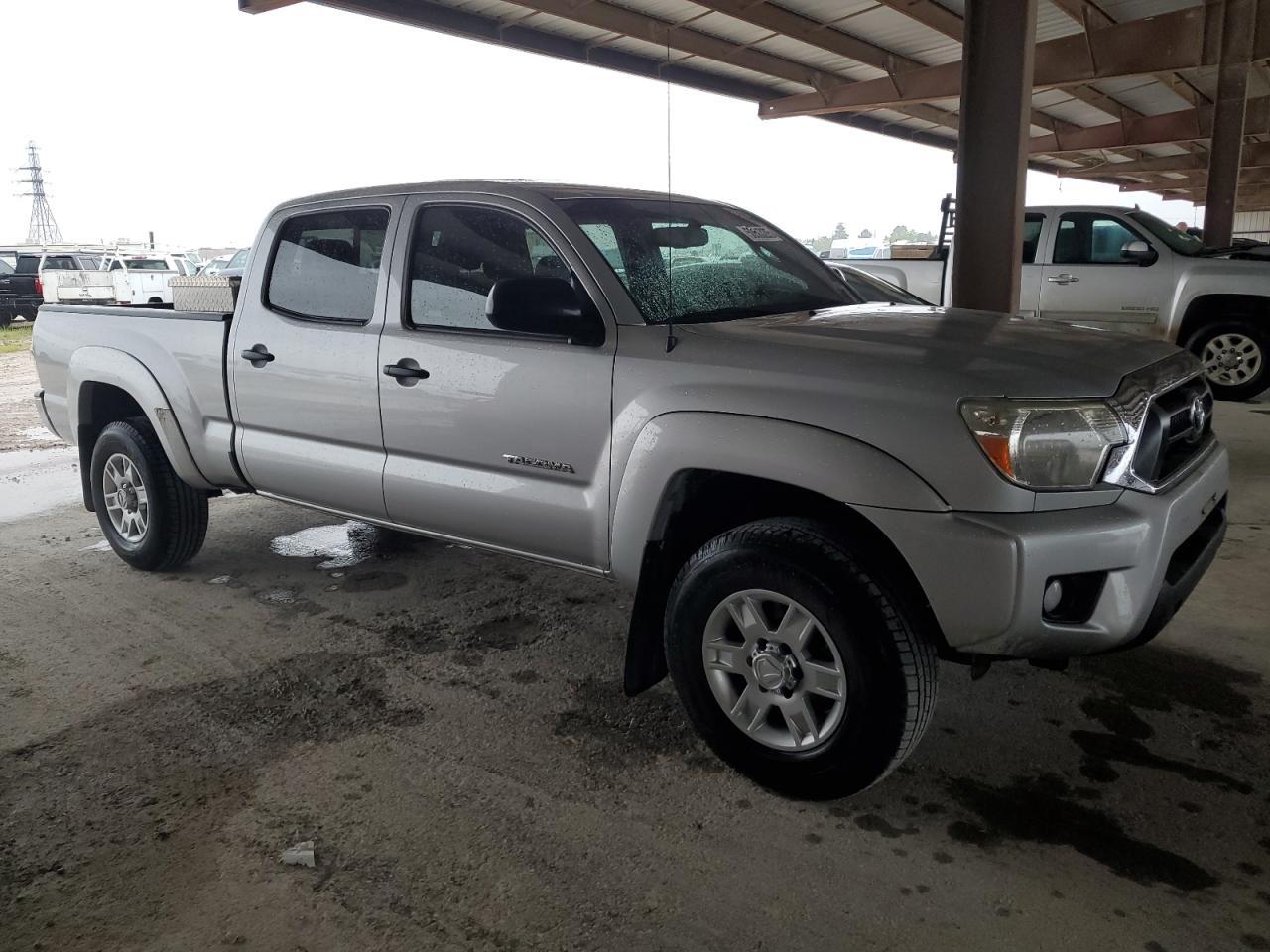 2013 TOYOTA TACOMA DOU - Image 4