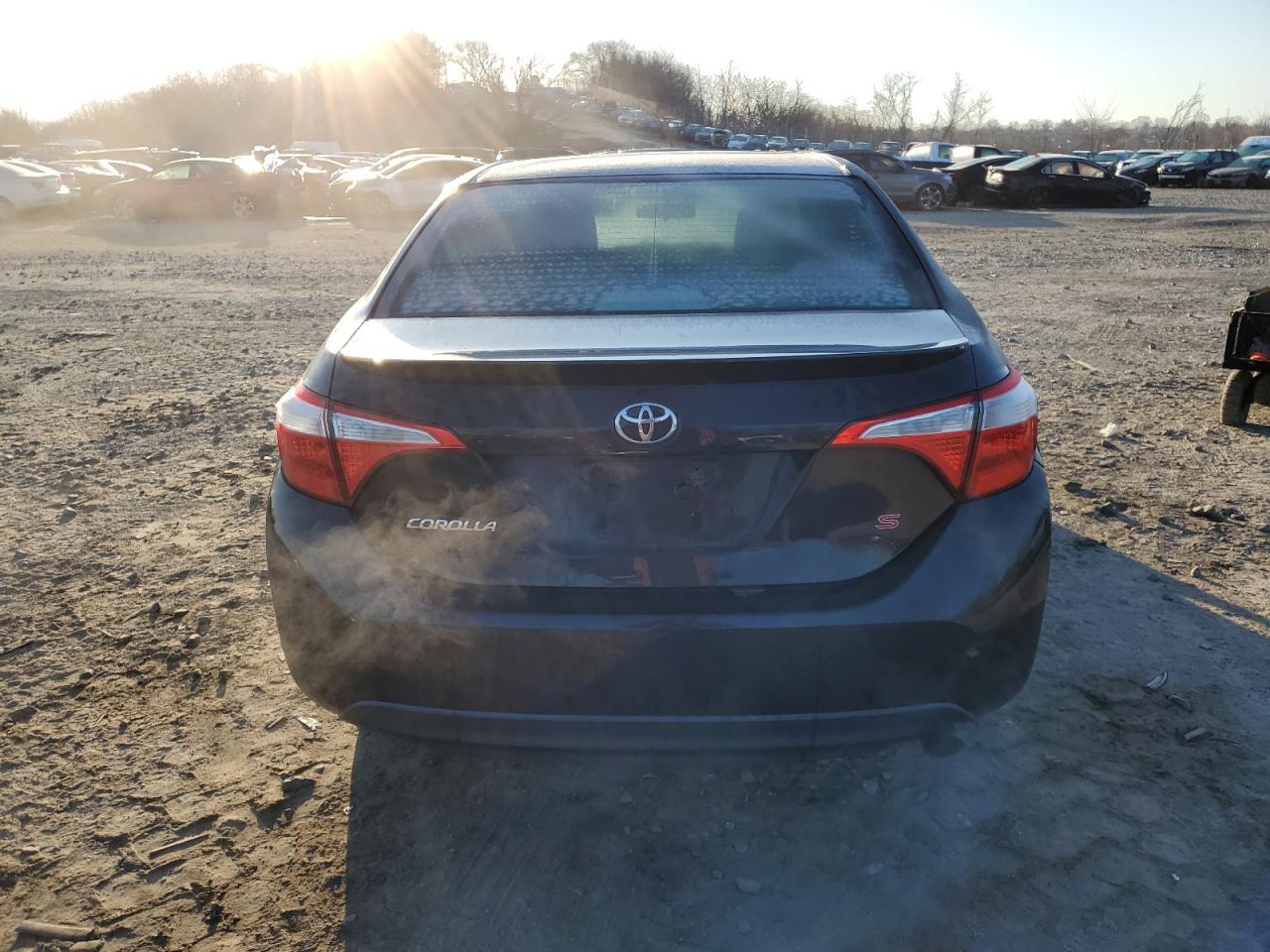 2014 TOYOTA COROLLA L - Image 6