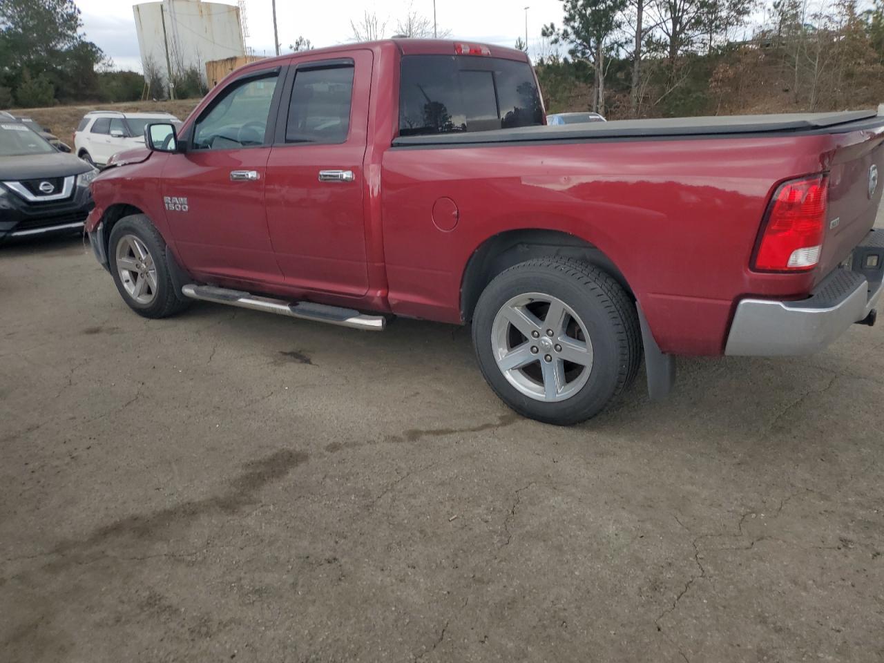 2015 RAM 1500 SLT - Image 2