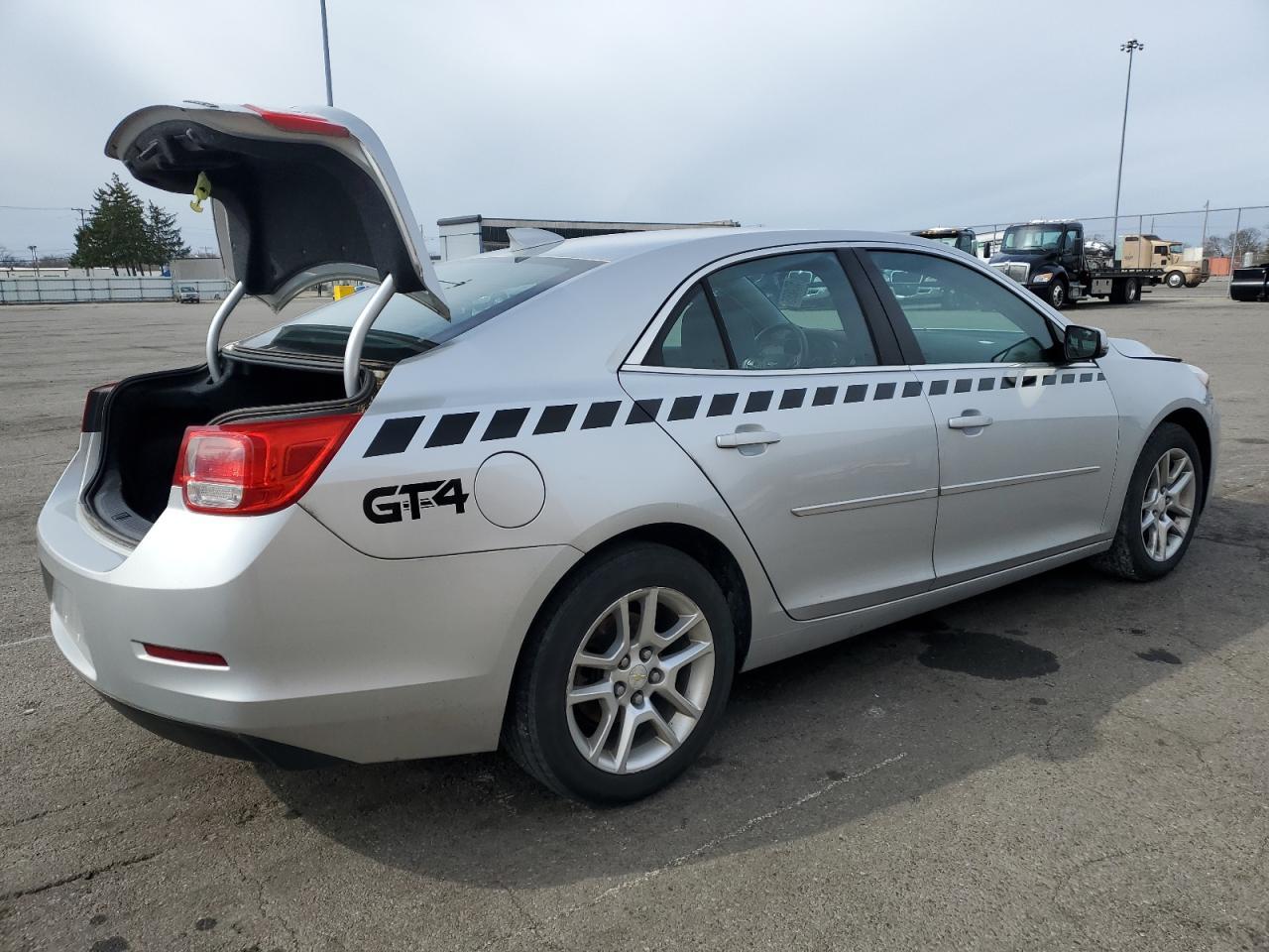 2015 CHEVROLET MALIBU 1LT - Фото 3