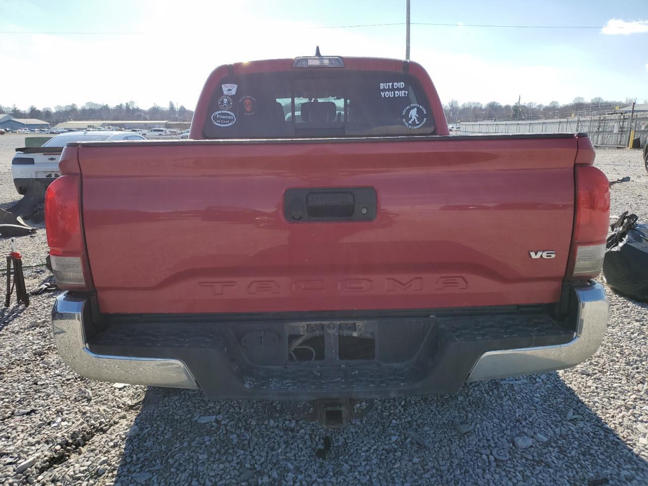 2017 TOYOTA TACOMA DOU - Фото 6